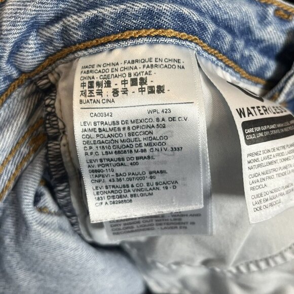 Levi's Wedgie Straight Authentically Yours Light Blue Wash Jeans Women's Size 24 - Picture 13 of 15